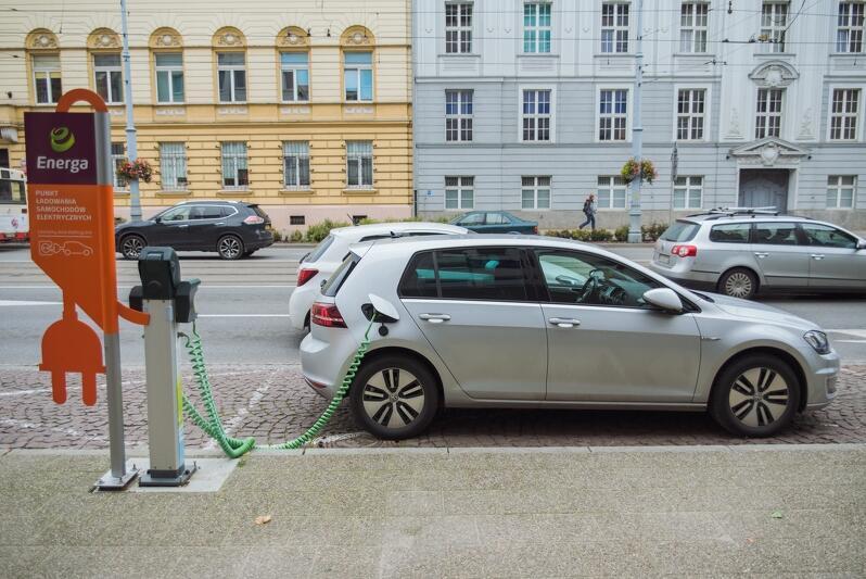 Radni przyjęli Strategię rozwoju elektromobilności w Gdańsku