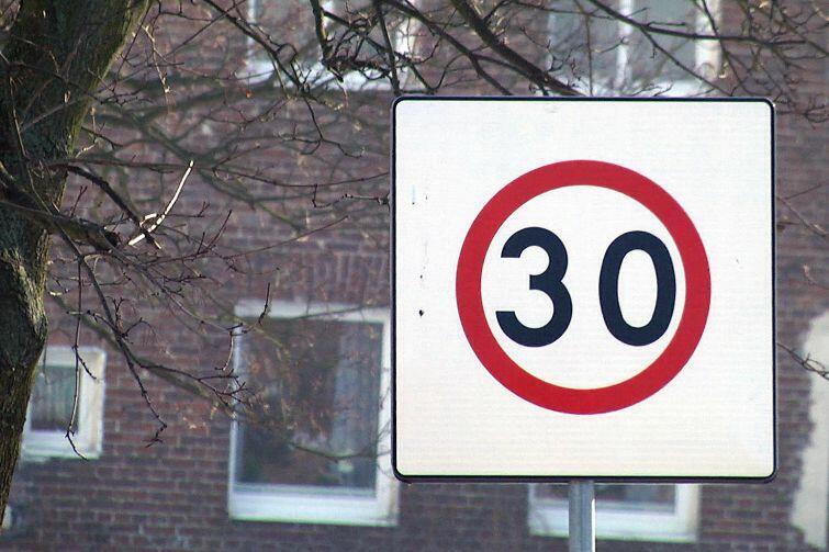 Holandia ogranicza prędkość w terenie zabudowanym do 30km/h 